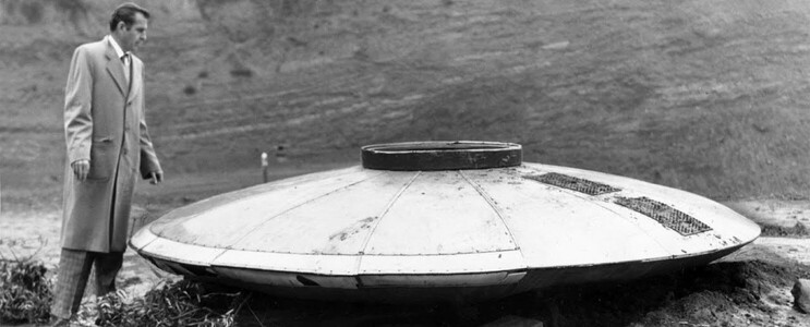 Inside Heaven's Gate: The Quest for Meaning and its Tragic End